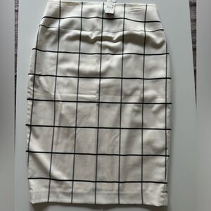 Express Black & White Pencil Skirt